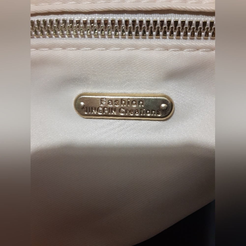 Fashion Kingpin Creations New Cream Fanny Pack Mini Bag - Picture 3 of 6